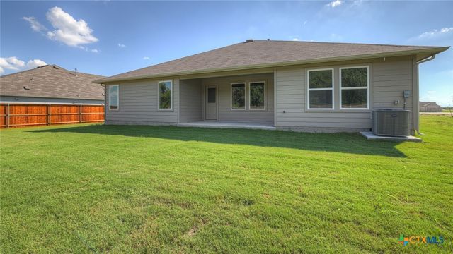 487 ELKINS PRAIRIE Drive, Lockhart, TX 78644