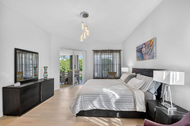 7139 Crystal Lake Drive, West Palm Beach, FL 33411