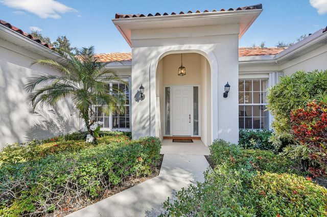 7139 Crystal Lake Drive, West Palm Beach, FL 33411