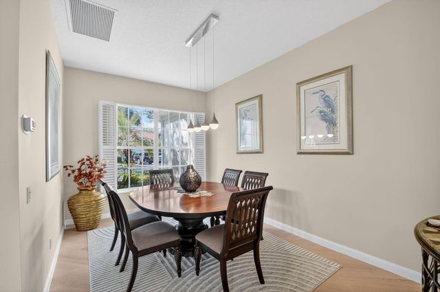 7139 Crystal Lake Drive, West Palm Beach, FL 33411