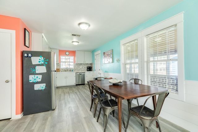 222 Driftwood Court, Surfside Beach, TX 77541
