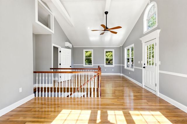 10 Washington Park 1RIGHT, Newton, MA 02460