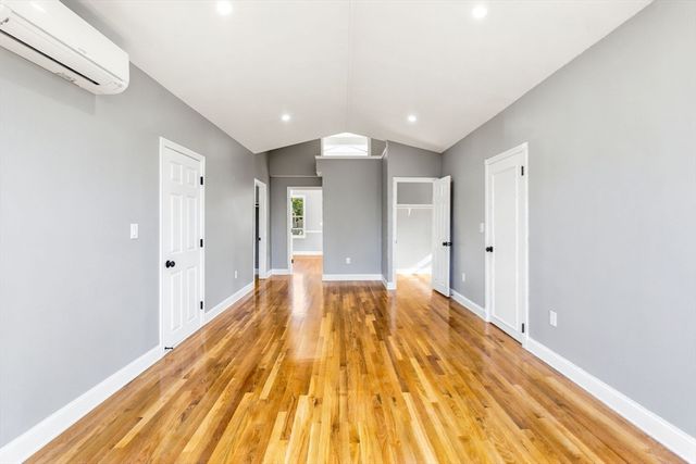 10 Washington Park 1RIGHT, Newton, MA 02460