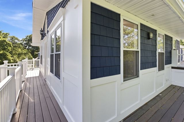10 Washington Park 1RIGHT, Newton, MA 02460