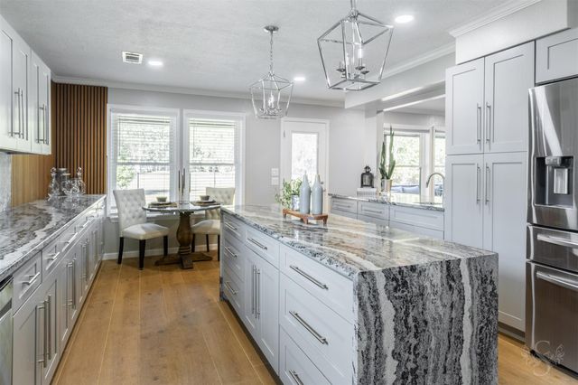 2507 Pine Bend Dr, Houston, TX 77339