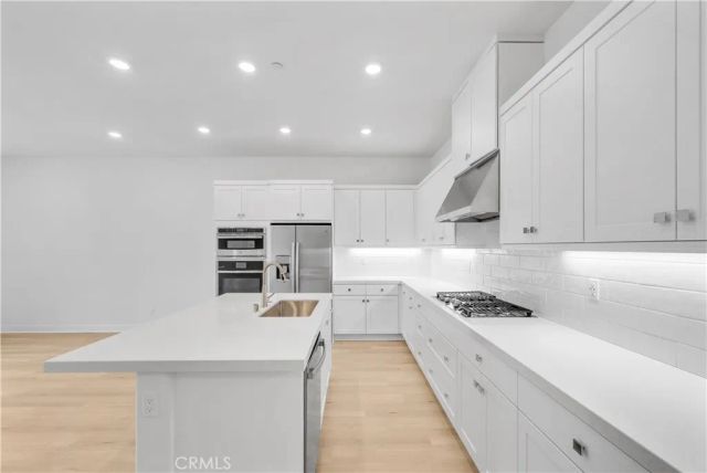 165 Baluster, Irvine, CA 92618