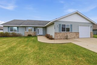 724 4th Street NW, Richmond, MN 56368