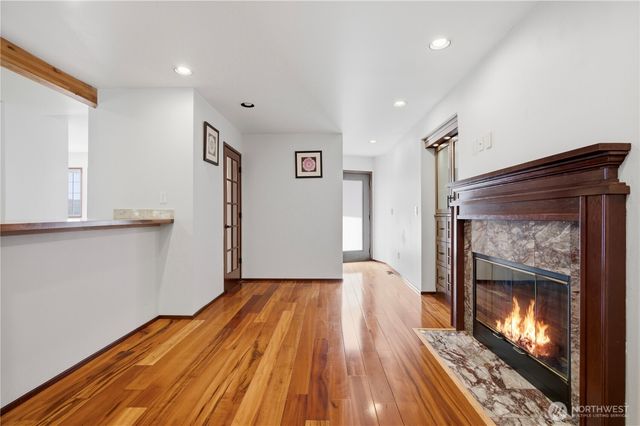 4739 Fernridge Lane, Mercer Island, WA 98040