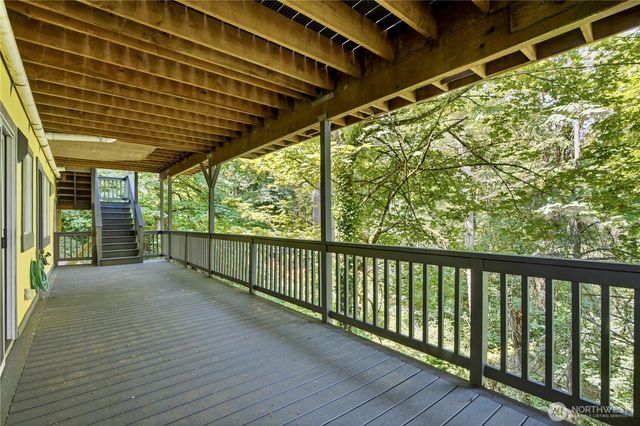 4739 Fernridge Lane, Mercer Island, WA 98040