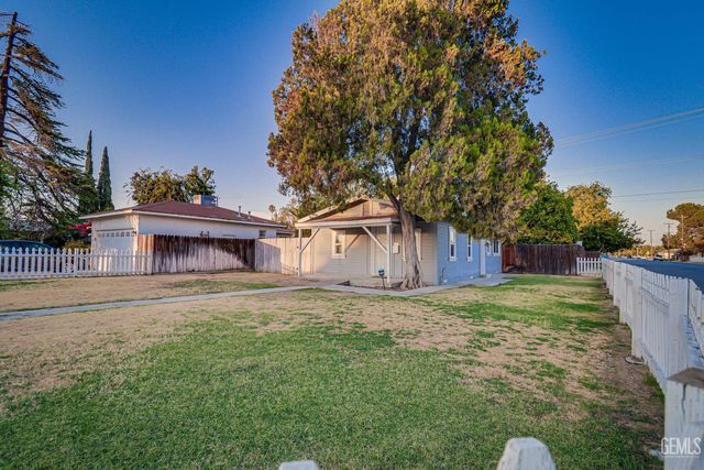 400 Cypress Street, Bakersfield, CA 93304