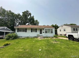 1120 Highmont Drive, St Louis, MO 63135