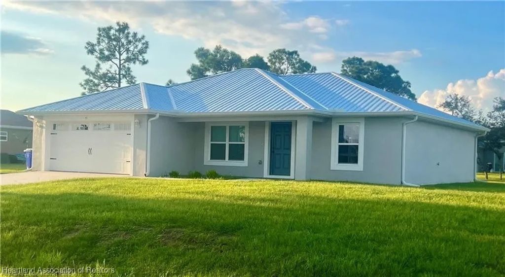 71 TOBLER Boulevard NW, Lake Placid, FL 33852