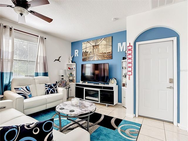 4605 DORAL PARK AVENUE, Kissimmee, FL 34758