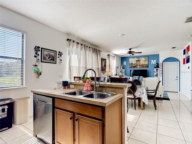 4605 DORAL PARK AVENUE, Kissimmee, FL 34758