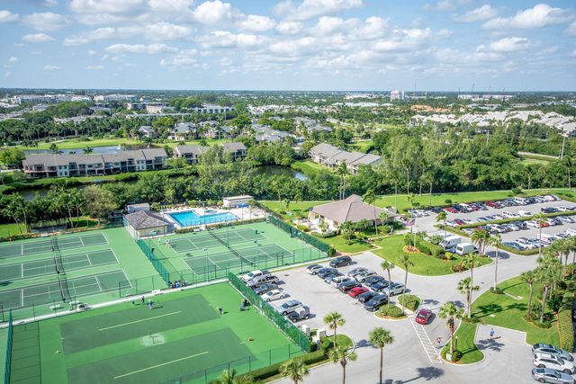 100 OCEAN TRAIL Way 204, Jupiter, FL 33477