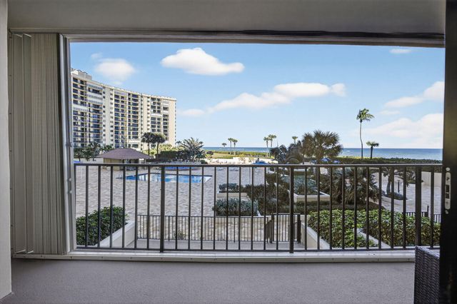 100 OCEAN TRAIL Way 204, Jupiter, FL 33477