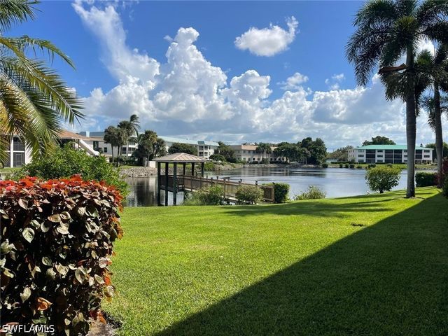 3150 Binnacle DR 318, Naples, FL 34103