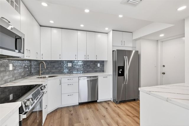 1410 S Ocean Dr 808, Hollywood, FL 33019