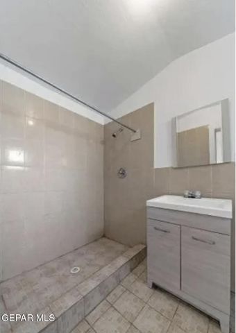 7632 FRANKLIN Drive, El Paso, TX 79915