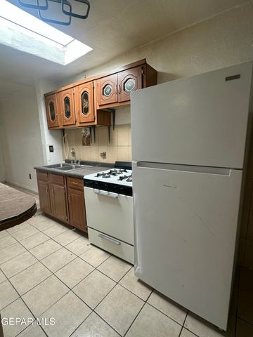 7632 FRANKLIN Drive, El Paso, TX 79915