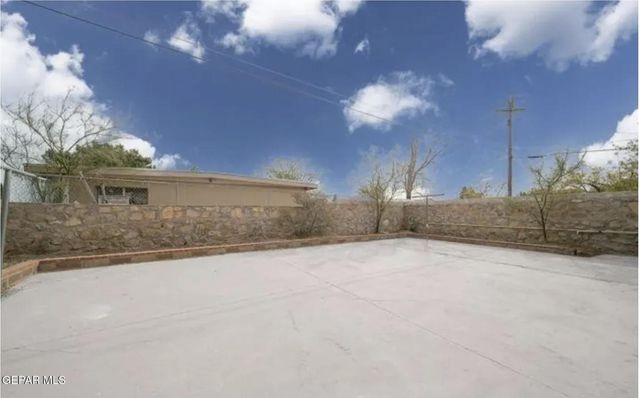 7632 FRANKLIN Drive, El Paso, TX 79915