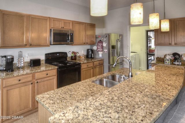 572 Aeolian Drive, New Smyrna Beach, FL 32168