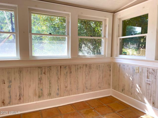 11 SPRING Canyon, Bisbee, AZ 85603