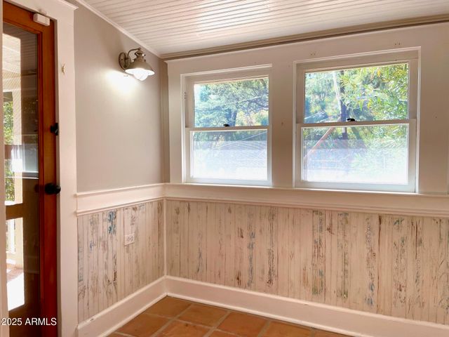 11 SPRING Canyon, Bisbee, AZ 85603