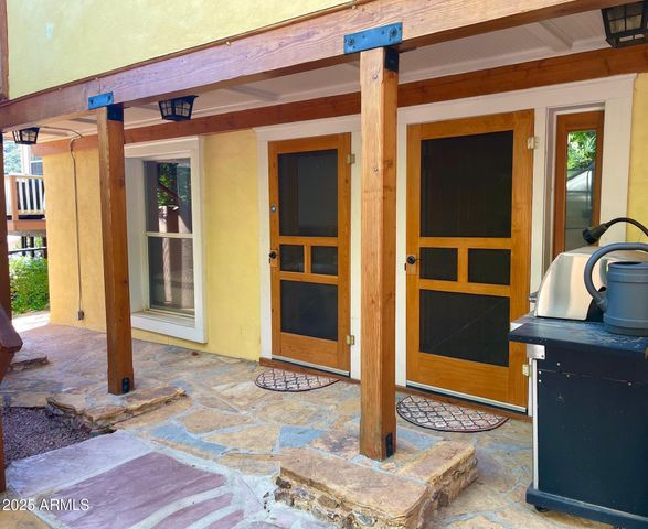 11 SPRING Canyon, Bisbee, AZ 85603