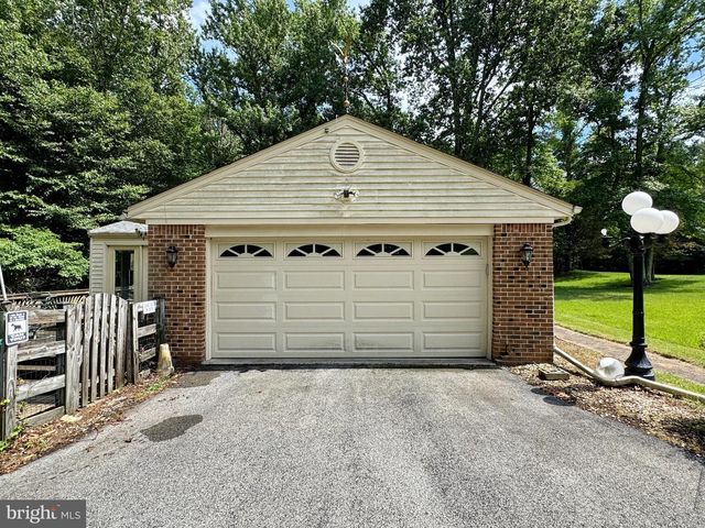 9431 SILVER OAK RD, La Plata, MD 20646