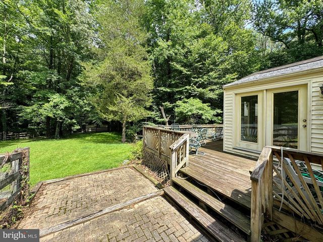 9431 SILVER OAK RD, La Plata, MD 20646