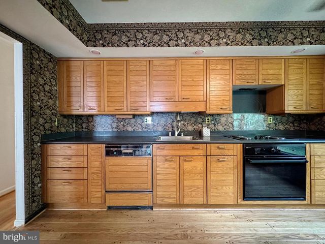 9431 SILVER OAK RD, La Plata, MD 20646