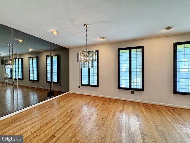 9431 SILVER OAK RD, La Plata, MD 20646