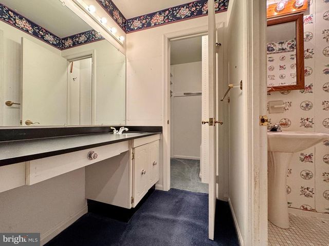 9431 SILVER OAK RD, La Plata, MD 20646