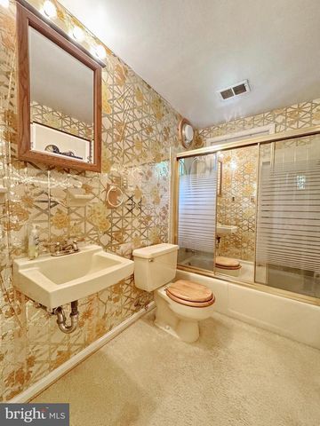 9431 SILVER OAK RD, La Plata, MD 20646