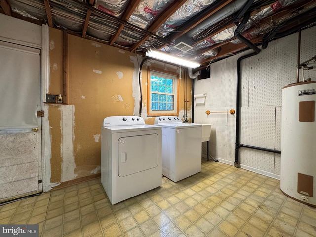 9431 SILVER OAK RD, La Plata, MD 20646