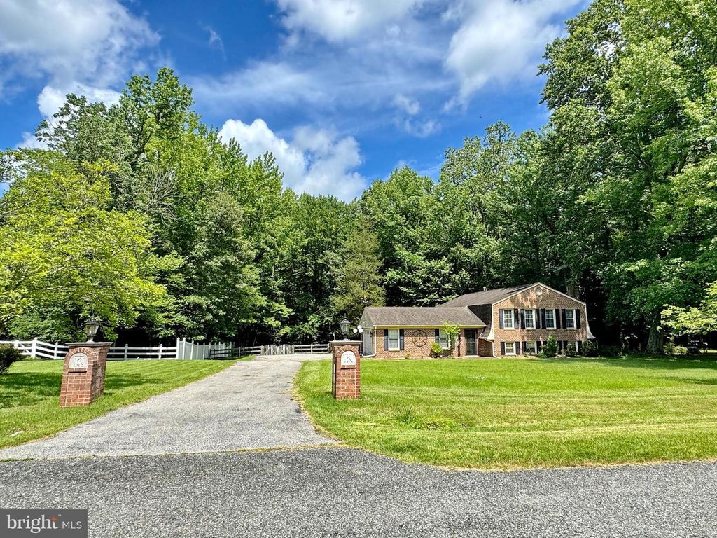 9431 SILVER OAK RD, La Plata, MD 20646