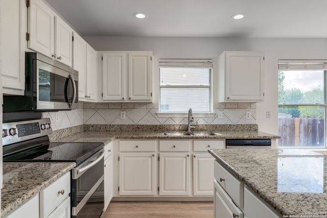 4907 Wood Glen, San Antonio, TX 78244