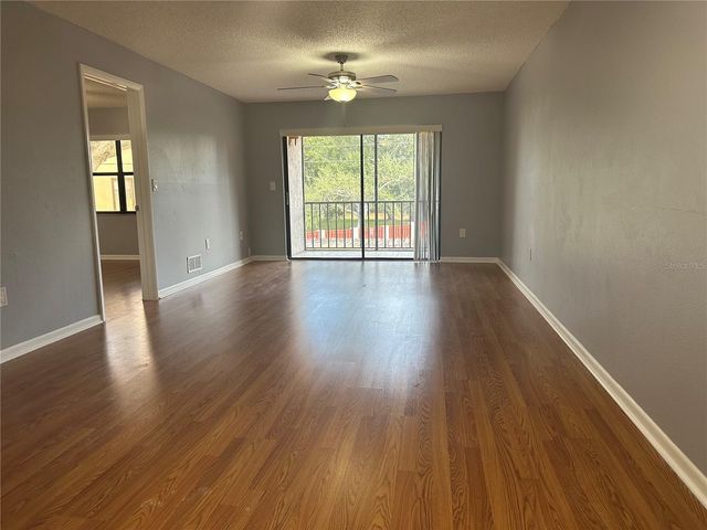 2971 ESTANCIA BOULEVARD 321, Clearwater, FL 33761