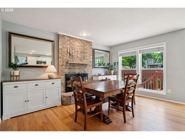 17958 Nw LONE ROCK Dr, Portland, OR 97229