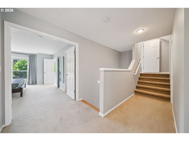 17958 Nw LONE ROCK Dr, Portland, OR 97229