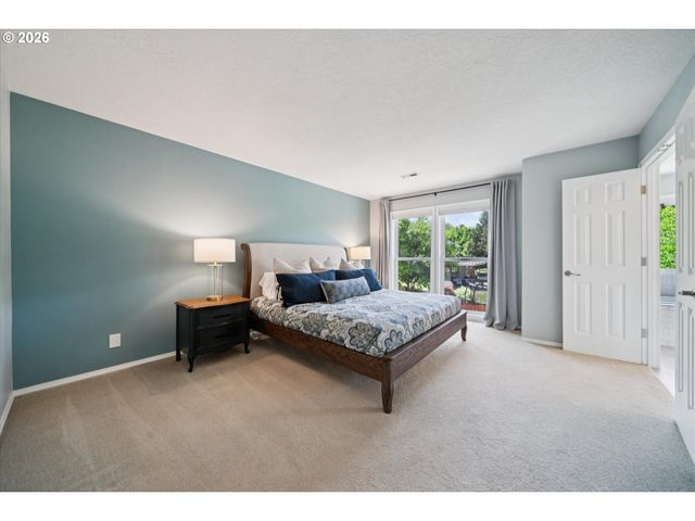 17958 Nw LONE ROCK Dr, Portland, OR 97229