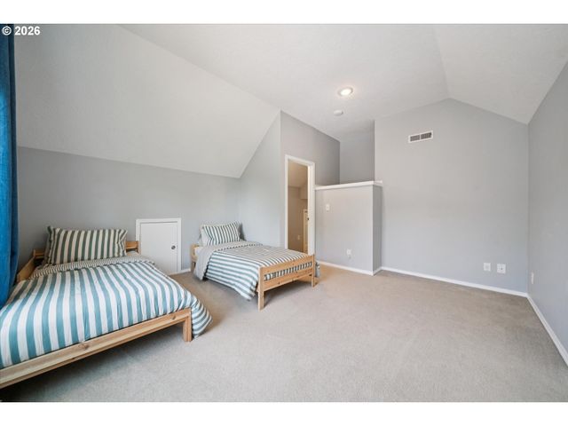 17958 Nw LONE ROCK Dr, Portland, OR 97229