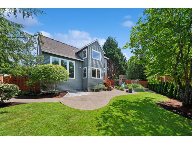 17958 Nw LONE ROCK Dr, Portland, OR 97229