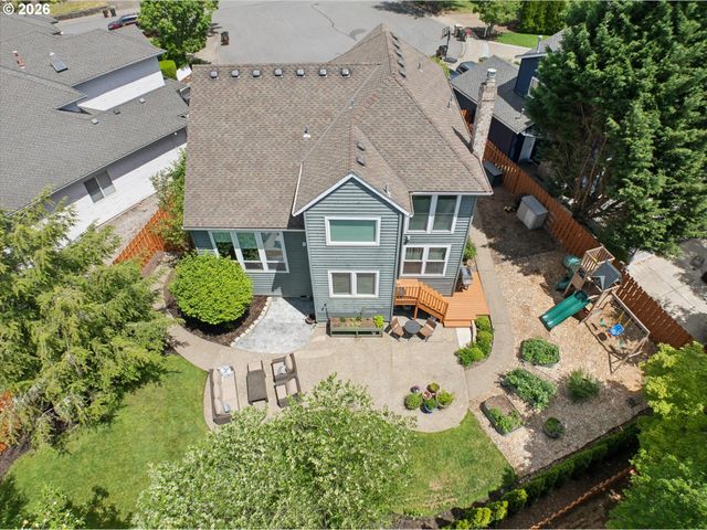 17958 Nw LONE ROCK Dr, Portland, OR 97229