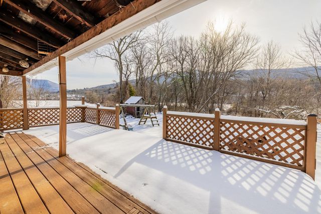 4991 VT Route 313, Arlington, VT 05250