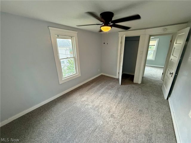 1305 Curtis Street, Akron, OH 44301