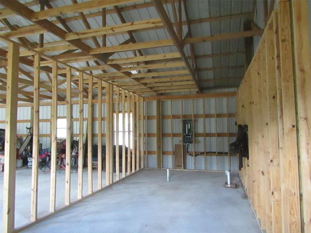 7072 Cr-3, Sweeny, TX 77480