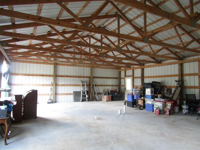 7072 Cr-3, Sweeny, TX 77480