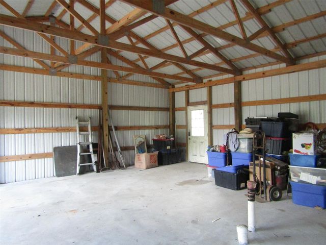 7072 Cr-3, Sweeny, TX 77480